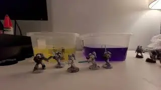 Super Clean vs LA's Totally Awesome || Stripping paint off fine cast, resin, and plastic 40K models
