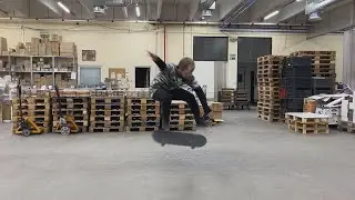 Last skate session on this board, varial heel madness&hellip;
