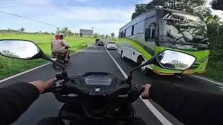 KONDISI JALAN SEBELUM MUSIM HUJAN MELANDA