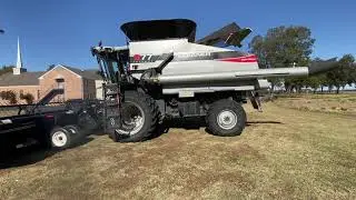 2011 GLEANER S77 For Sale
