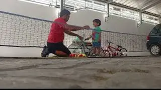 #playandstay #tenniskids  #redball #kidstennislessons #foryoupageofficiall