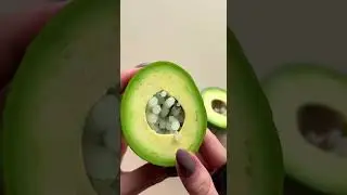 Avocado Crystal Core Satisfying Cut