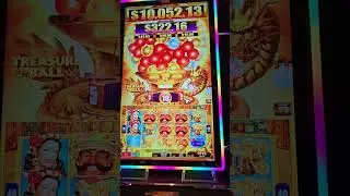 @LaceywinsSlots gets a good line hit on #treasureball #slots #linehit #win #graton #casino