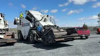 ROADTEC SB2500 SHUTTLE BUGGY