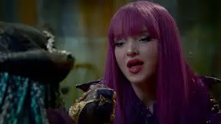 UMA vs. MAL: VK Drama Revealed!! | Descendants 2