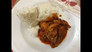 Nadan Kozhi curry & puttu