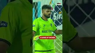 Can't get any closer than this 😬#SuperLeagueKerala #SLK #SuperCrazy