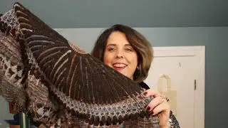 Episode 8: Vacation knitting - Comfort Fade Cardi, Heart of Glass tee, Shawlography