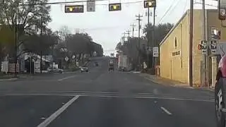 Ruan Transport gets lucky after tailgating the crap out of me!