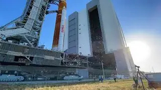 Space Launch System (SLS) first roll out from Vehicle Assembly Building (VAB) High Bay 3 - 17.3.2022