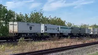 NS 4142 & NS 9735 On the Fort Wayne Line in Edgeworth Pennsylvania