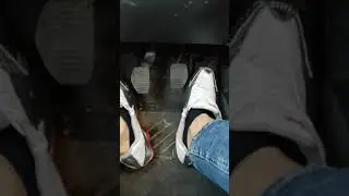 Nike Shox R4 White/Silver in car