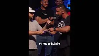 1 hora? vai assinar a carteira? 😂 #Comedia2025 #comediaehumor #comediante #standupcomedy #Humorista