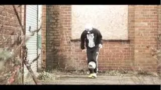 Skills, Tricks and Tekkers ft Oliver Hayes (Real Football)