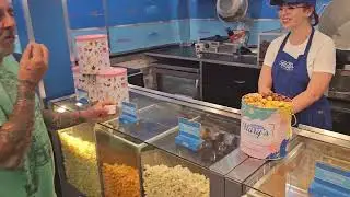 Popcorn Pete- Mary's Popcorn Shop, Quebec