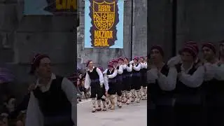 Leitzako pestak 2024. Auritzko irri dantzak. Aurrerako dantzariak.