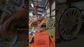 Amazing Lowrider Bike With Hydraulic Pump #automobile #carshow #lowriderbike
