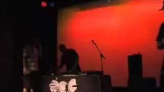 STUB BORN- intro/mic slayer live at the globe 25/02/11