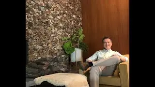Tom McLaren - Everyman Gets Cloned in this Online Shopping TV commercial