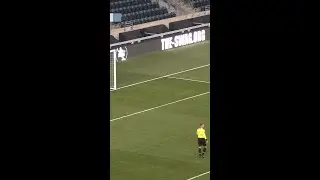 Javier Armas puts Atlanta United 2 on the board!