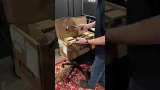Unboxing the Marshall SV20 H