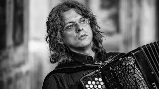 Cesare Chiacchiaretta - In nomine Terrae