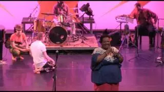 Yes We Will [live] - Max Ribner Band Ft. Saeeda Wright