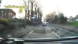 Man fights a bus stop
