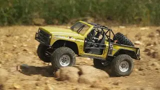 1:10 Scale RC, Cross RC XT-4 Offroad Driving