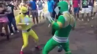 Ramo pega as nega (Power Rangers MV)