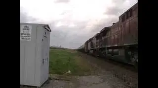CP 9597(AC44CW) & CP 9516(AC44CW) n ( White Castle, La )