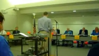 Student presents petition and speech urging school to recognize 1st amendment rights