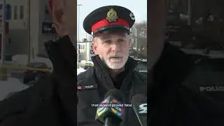 Полиция проводит расследование после того, как 24-летний мужчина был смертельно ранен в торговом ...
