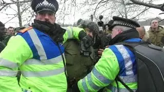 its all kicking off Muslim Omar Arrested at Speakers Corner - Tommy Robinson - Free Speech -