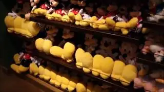 Vlog: Discovery Trading Company Merchandise Walk-Through!
