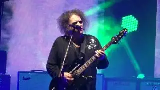 The Cure - A Forest (live in Prague 22.10.2016 - HD multicam)