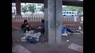 龙哥 Using (预告片 Trailer）（周浩 Zhou Hao, 2007)
