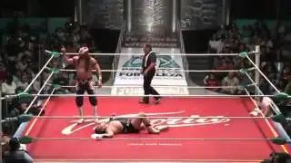 M&aacute;ximo &copy; vs Euforia for the CMLL World Heavyweight Championship