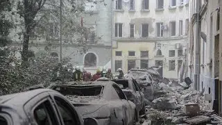 Ucr&acirc;nia: Quatro mortos em ataque com m&iacute;ssil em Lviv