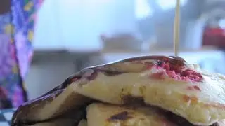 Panqueca Americana (Receita de Pancakes com Frutas Vermelhas)