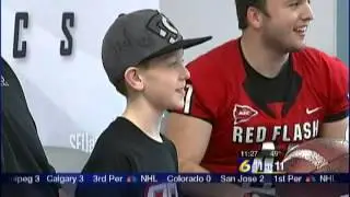 10-year-old boy gets experience of lifetime with Red Flash football