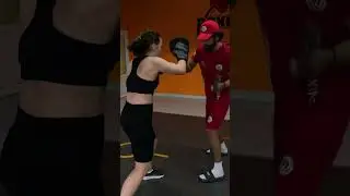 Boxing Girl🥊 #style #boxing #womensboxing #personaltrainer