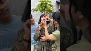 Prily was tricked by Lilis and Roy to make her laugh #funny #comedy #dusunlantam #lantamchannelof...