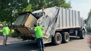 Peterbilt Leach Rear Loader Garbage Truck