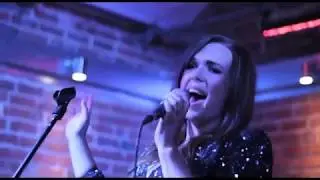 Pop & Soul Function Band Funkytown performing Living On A Prayer- Available from alivenetwork.com
