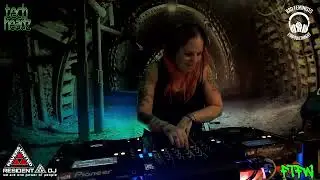 LadydeluxXxe ❌ 100% HARDTECHNO  ❌  New Tracks Stream