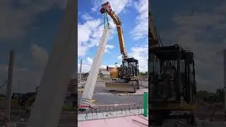 Bandenmarkt&reg; Grader Tyres on CAT caterpillar #reels #bagger #excavator
