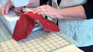 HOW TO:AMERICAN GIRL DOLL CLOTHES PATTERNS FROM HANNAH'S CLOSET-REVERSIBLE VEST