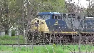 CSX Q620 in Lacona NY...5-15-2019