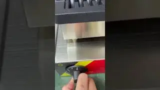 NP-501 WAFFLE MACHINE